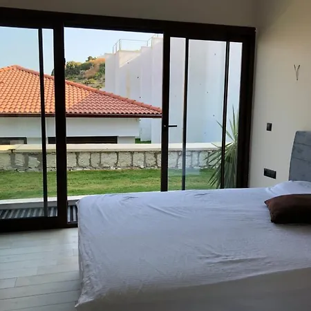 Chios Ormen Villa Cesme
