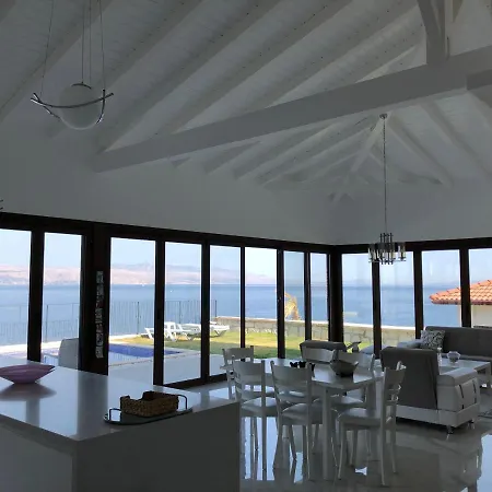 Villa Chios Ormen